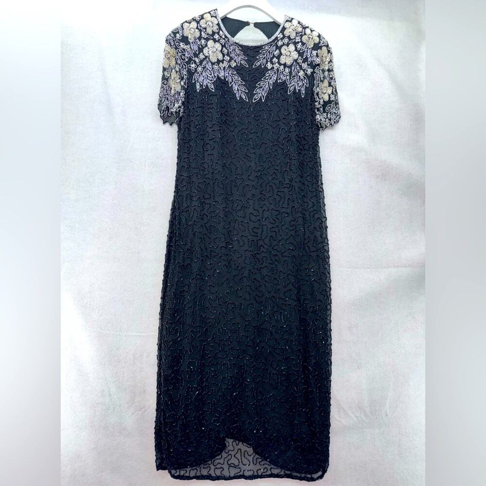 Women’s Vintage 100% Silk Fully Beaded and Sequined Dress Gown XL Black & White